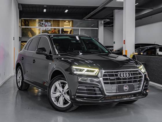 AUDI Q5 2.0 TFSI GASOLINA PRESTIGE PLUS S TRONIC AUDI Q5 2.0 TFSI GASOLINA PRESTIGE PLUS S TRONIC